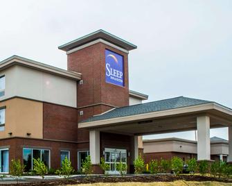 Sleep Inn & Suites Airport - East Syracuse - Rakennus