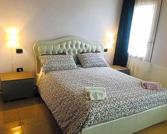 Artemide - Arcole - Bedroom