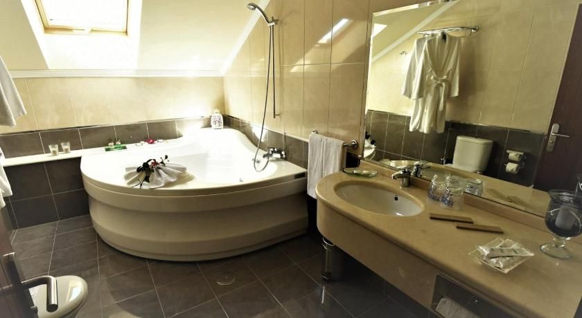 Hotel Miravalle thumbnail 3