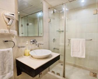 Hotel Rockland Panchsheel Enclave - New Delhi