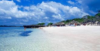 Temple Point Resort - Watamu - Spiaggia