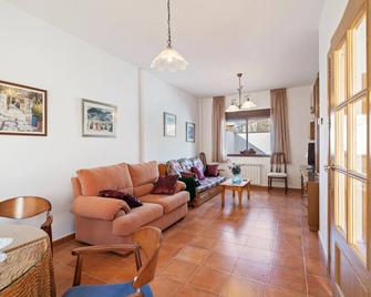 Holiday Home in Bienservida with private pool - Villaverde de Guadalimar - Sala de estar