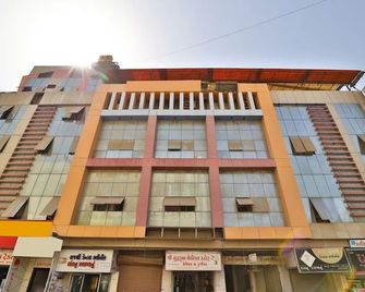 OYO 35809 Hotel Sheetal - Porbandar - Building