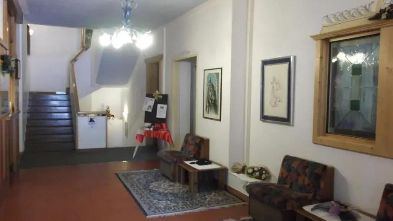 Hotel Tyrolia