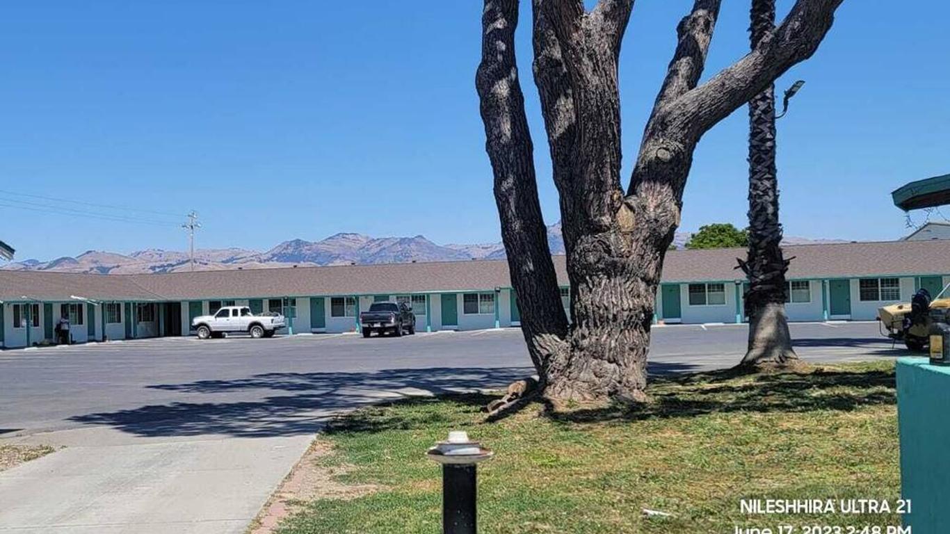 Wiebe Motel
