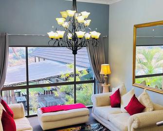 Rio Vista Lodge - Malelane - Sala de estar