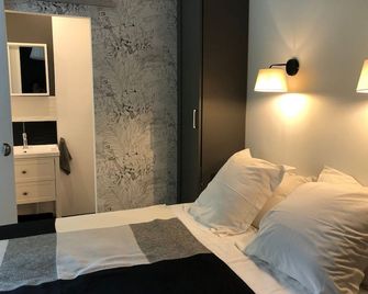 Charmant Gite Familial Renove Avec 3 Cha - Le Mans - Chambre