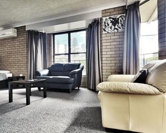 Raceview Motor Inn - Toowoomba