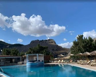 Anavadia Hotel - Kolympia