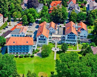 Hotel Sonnengarten - Bad Woerishofen - בניין