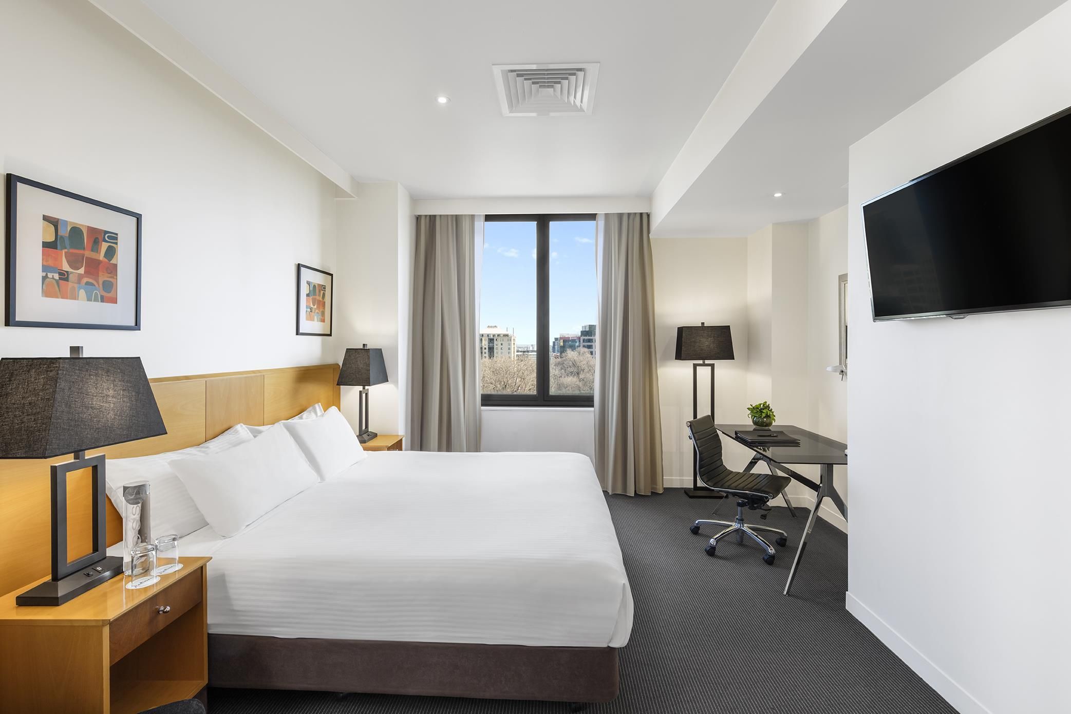 Flagstaff Gardens Hotel Melbourne thumbnail 3