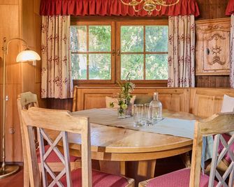 Hotel & Restaurant Rhönhäuschen - Bischofsheim an der Rhön - Eetruimte