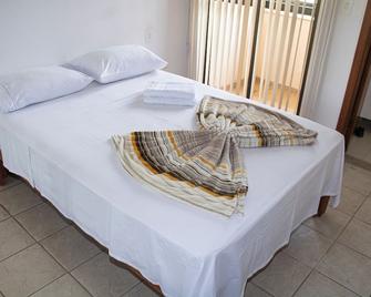 Casa de 2 Suítes com Internet Rápida e Comodidades - Belo Horizonte - Bedroom