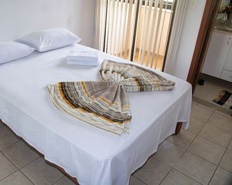 Casa de 2 Suítes com Internet Rápida e Comodidades - Belo Horizonte - Schlafzimmer