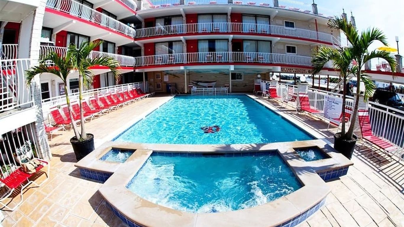 Matador Oceanfront Resort