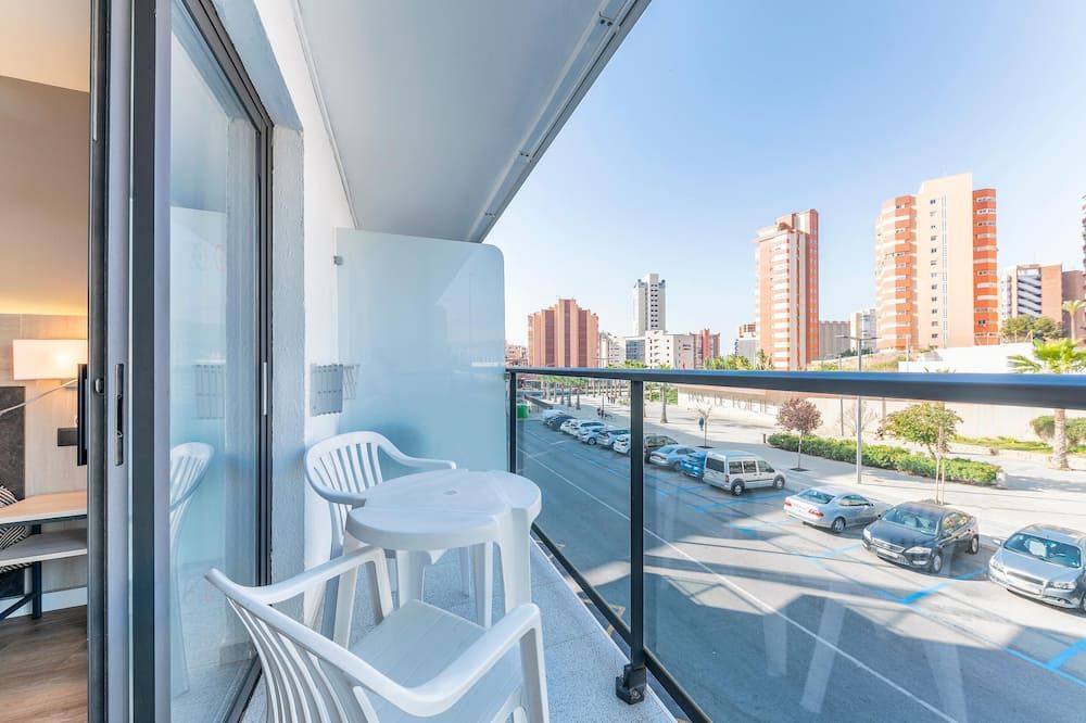 بورت فييستا بارك هوتل - بندورم - شرفة