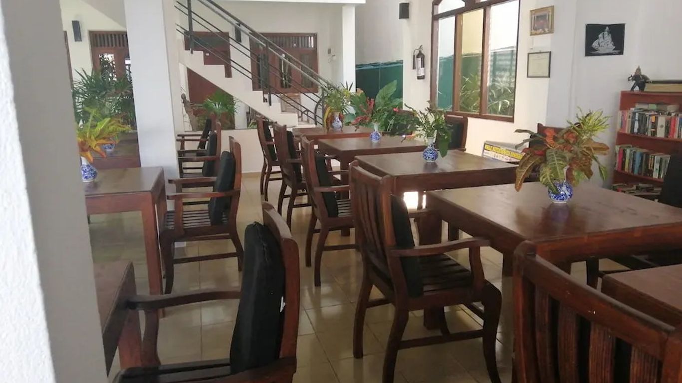 Unawatuna Beach Bungalow -