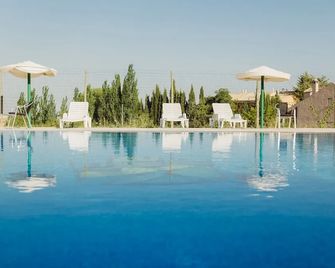 Caserio Inazares - Casas De Montaña Con Chimenea Y Nieve - Moratalla - Piscina