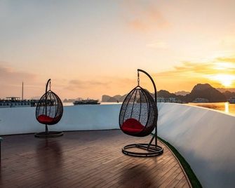 Dora Cruise - Ha Long - Lobby