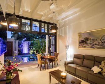 Villa Pulau Rumah - Kuta - Olohuone