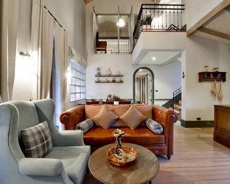 تايمز فالي كاو ياي - Mu Si - غرفة معيشة