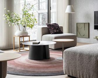 348 Suites Short Stay - The Hague - Living room