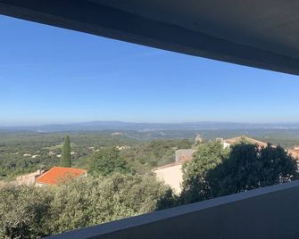 Le belvédère de Manon, its view, its calm, its charm. - Saint-Julien - Balcony