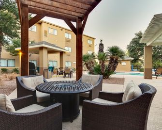 Staybridge Suites San Angelo By IHG - סן אנג'לו - פטיו