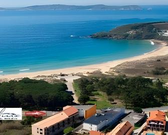Hotel Montalvo Playa - Portonovo - Gebouw