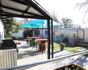 Stay Social - Bendigo - Patio