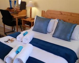 The Old Mill Hotel - Machadodorp - Bedroom