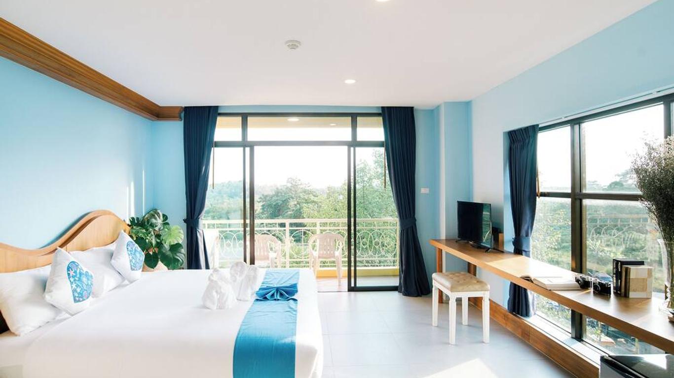 ฮูลา ฮูล่า อานาน่า โฮเทล