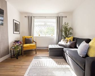 Spacious Apartment Near Mcr Airport - Mánchester - Sala de estar