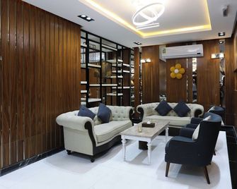 Grand Seasons Serviced Apartments - Dammam - Lounge