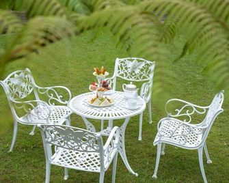 Cloud Nine Retreat - Nuwara Eliya - Hàng hiên