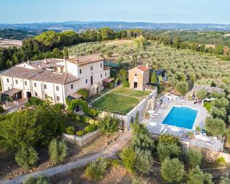Tenuta Decimo - San Gimignano - Building