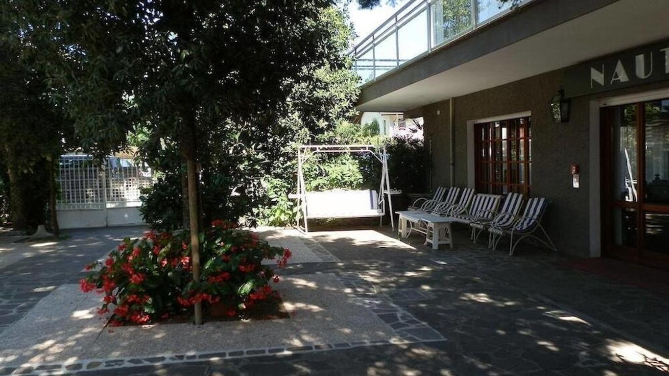 Hotel Nautic B&B