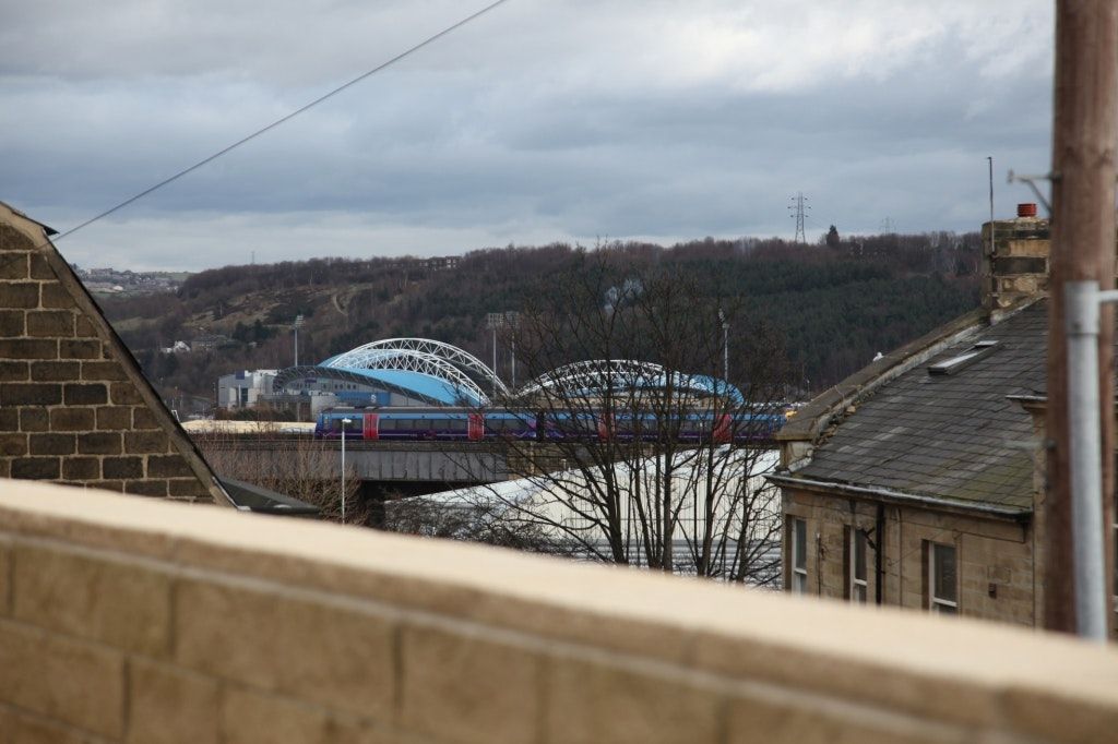 Cambridge Hotel - Huddersfield