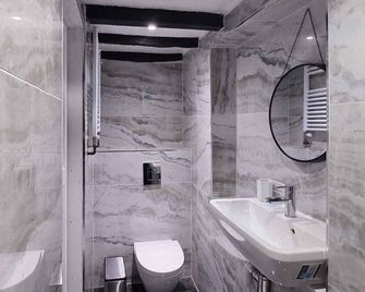 The Courtyard Lodge - Hitchin