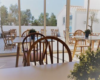 Pure Fonte Velha B&B - Vila do Bispo - Restaurant