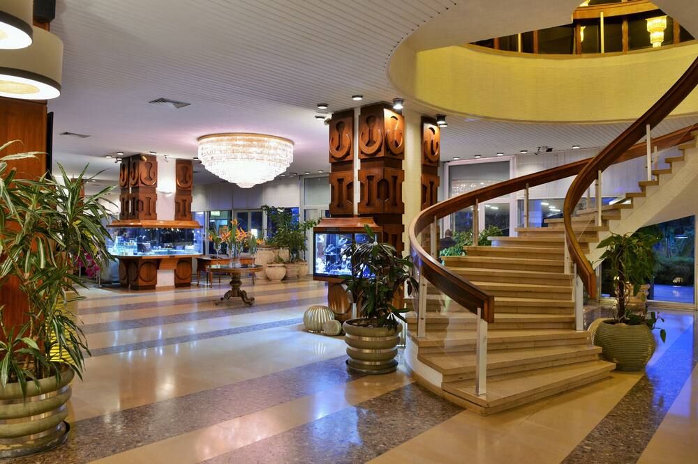 Carlton Madagascar - אנטננריבו - לובי