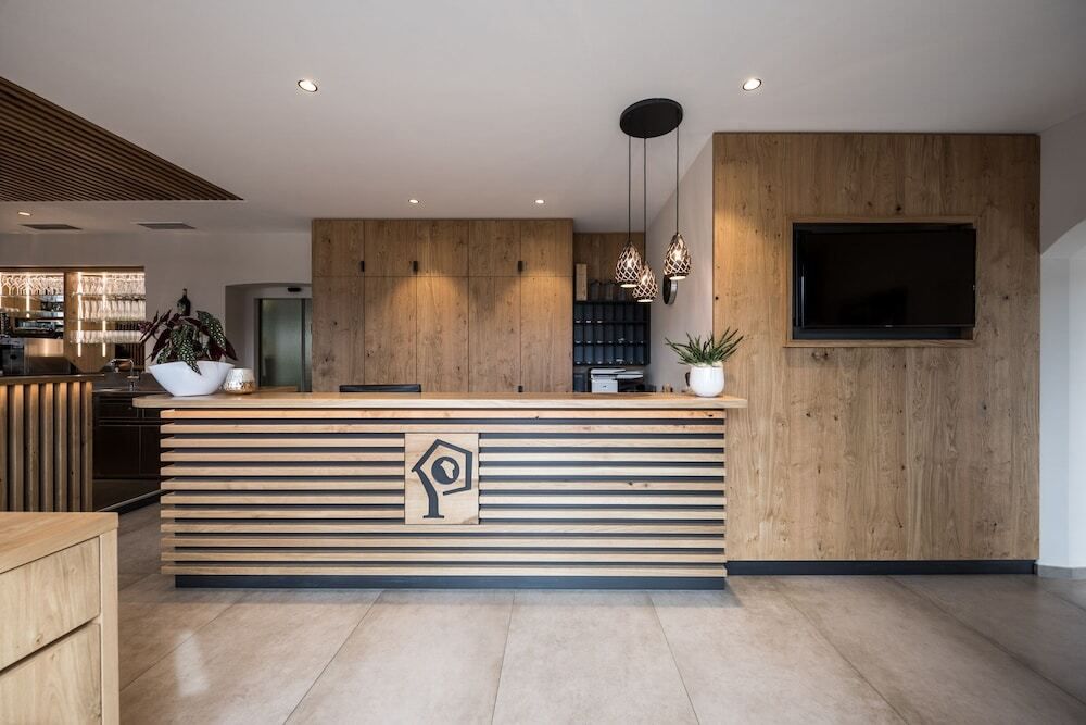 هوتل سيبيرل