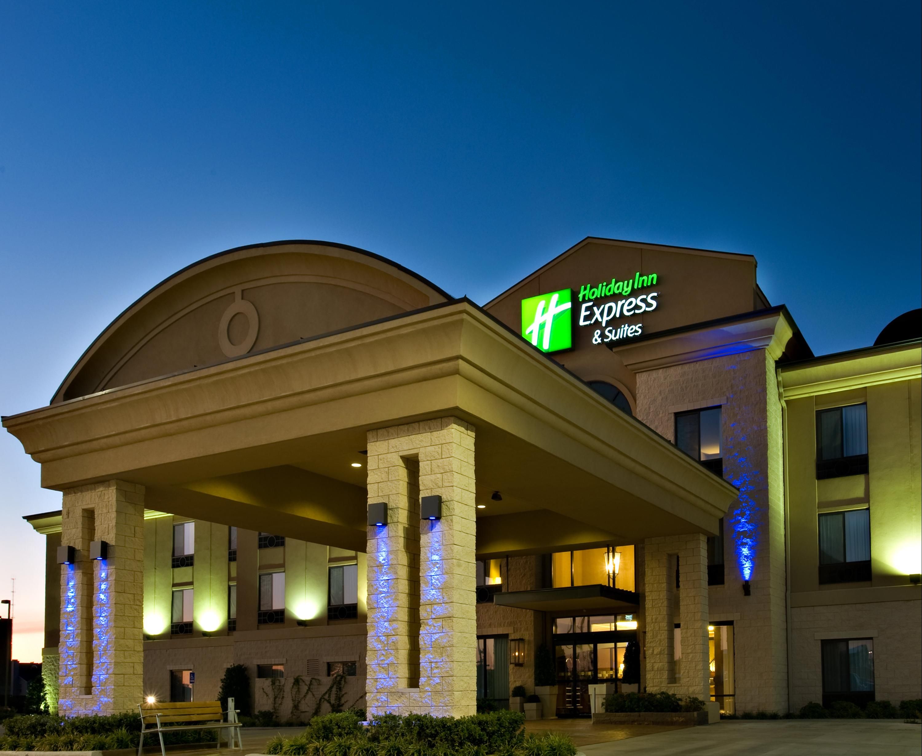 Holiday Inn Express & Suites Wichita Falls By IHG - Wichita Falls - Bygning