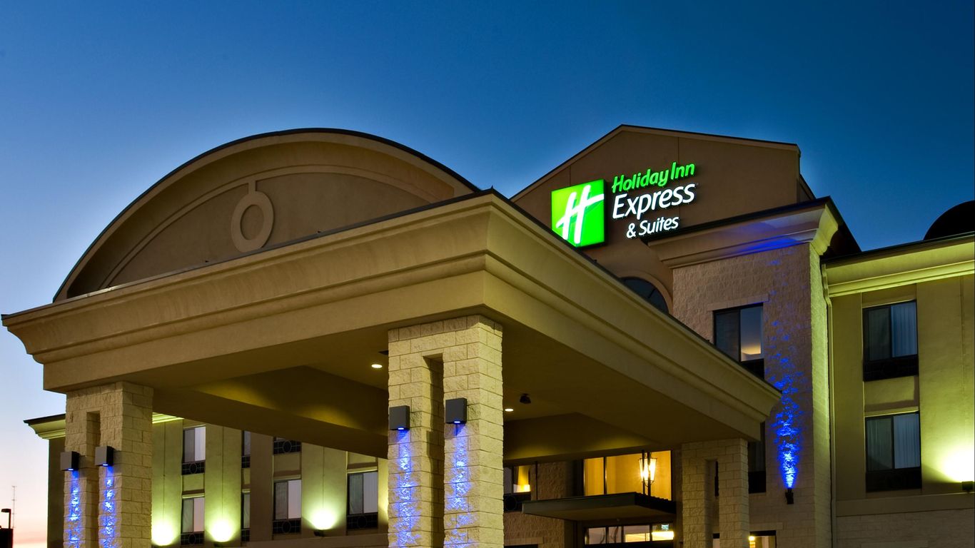 Holiday Inn Express & Suites Wichita Falls By IHG