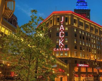 Dwntwn Luxury Suite Rock Hall, Stadium, Casino - Cleveland