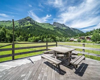 La Dalle Cachée - Morzine - Terasa
