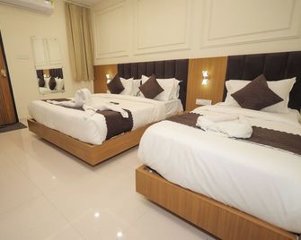 Hotel Neha Palace - Ujjain - Habitación