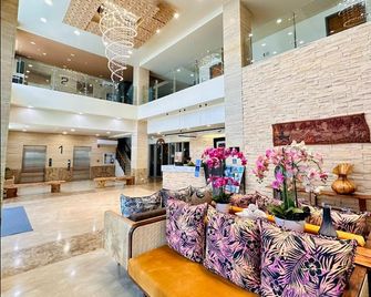 West Plaza Hotel at Lebuu Street - Koror Town - Lobby