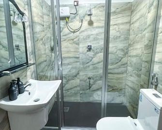 Village Avenue Resort - Anuradhapura - Salle de bain