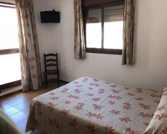 Hostal Jadraza - Zahara de los Atunes - Slaapkamer
